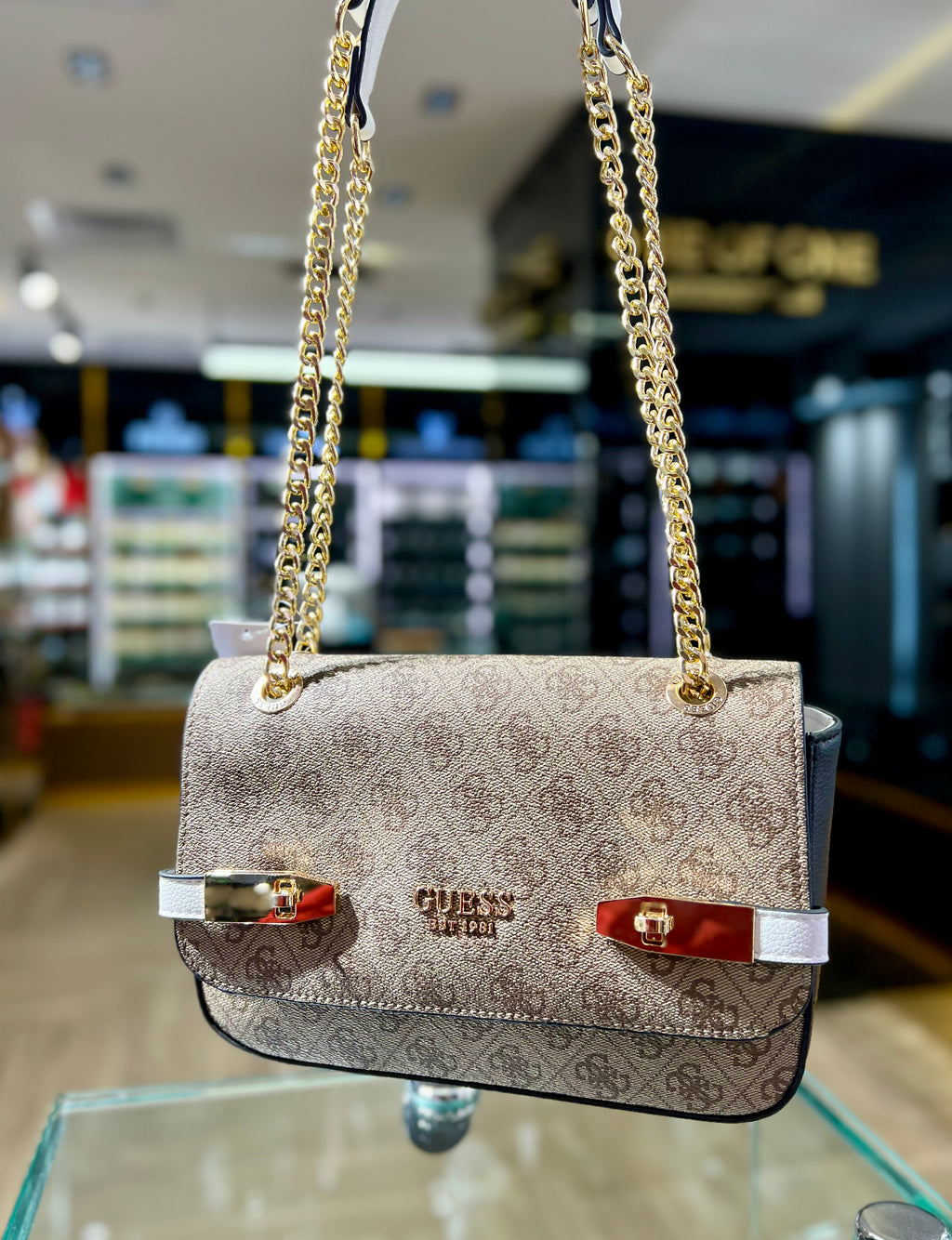 Guess Bag