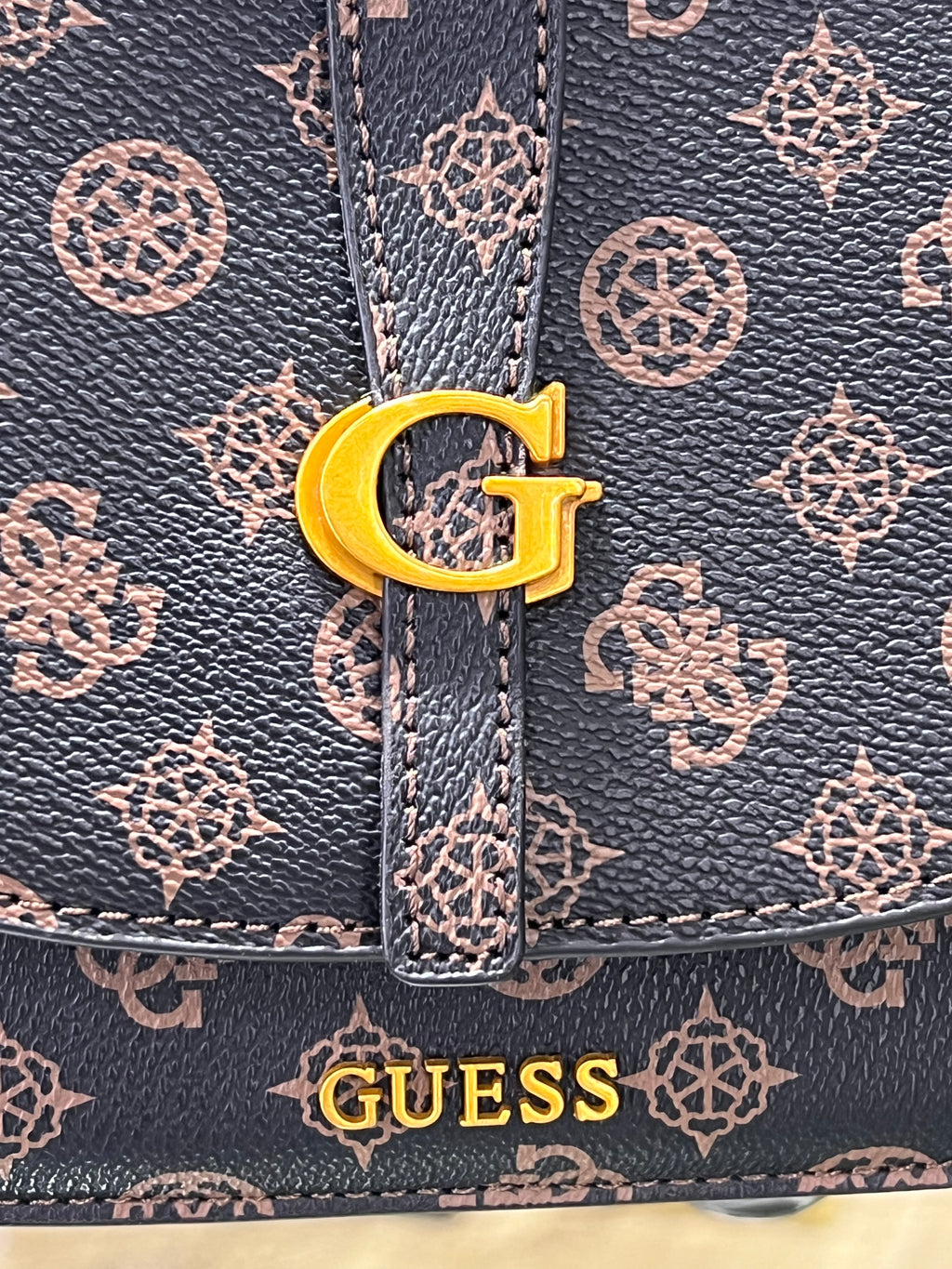 Guess Bag