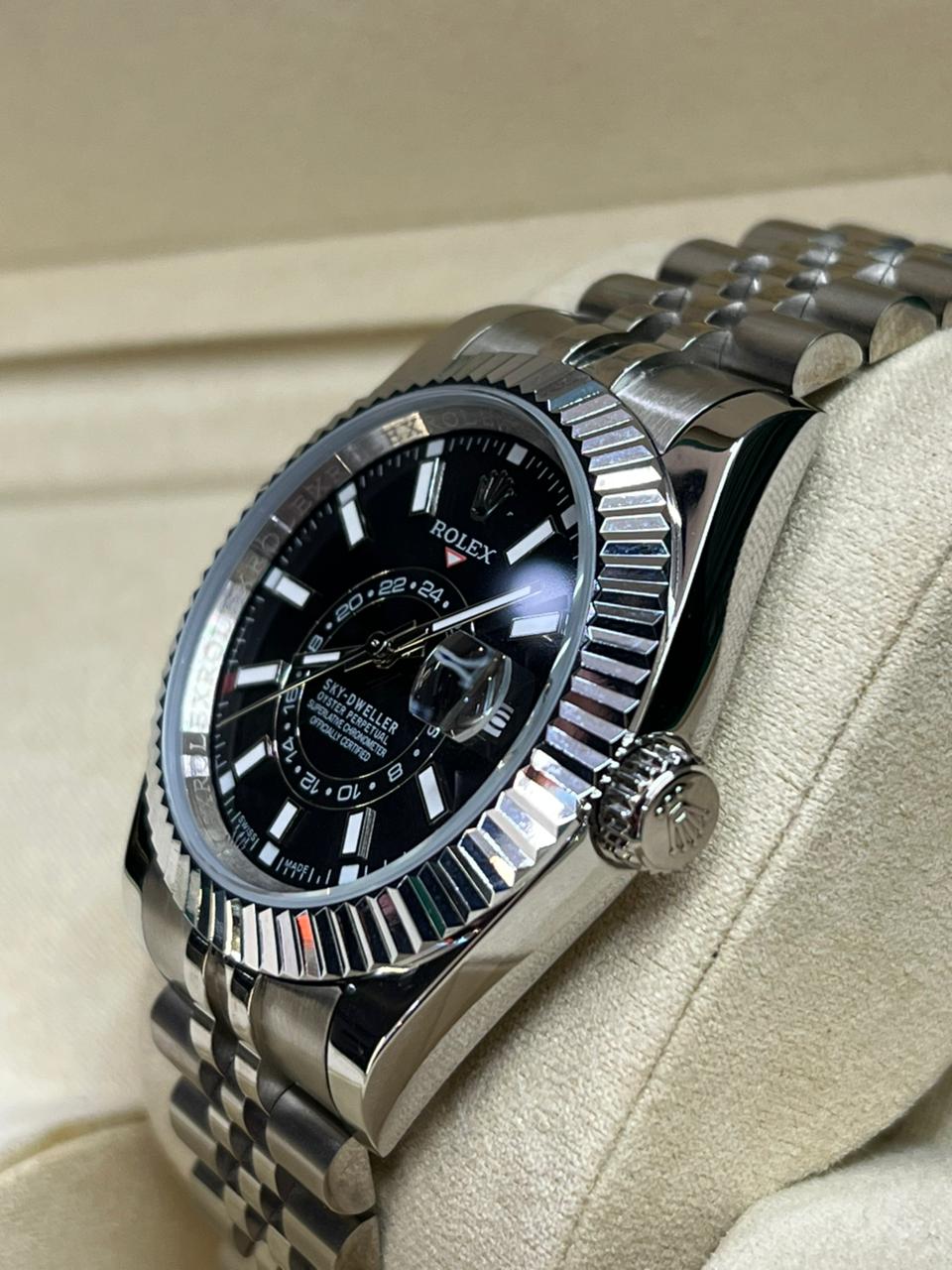 Rolex sky dweller