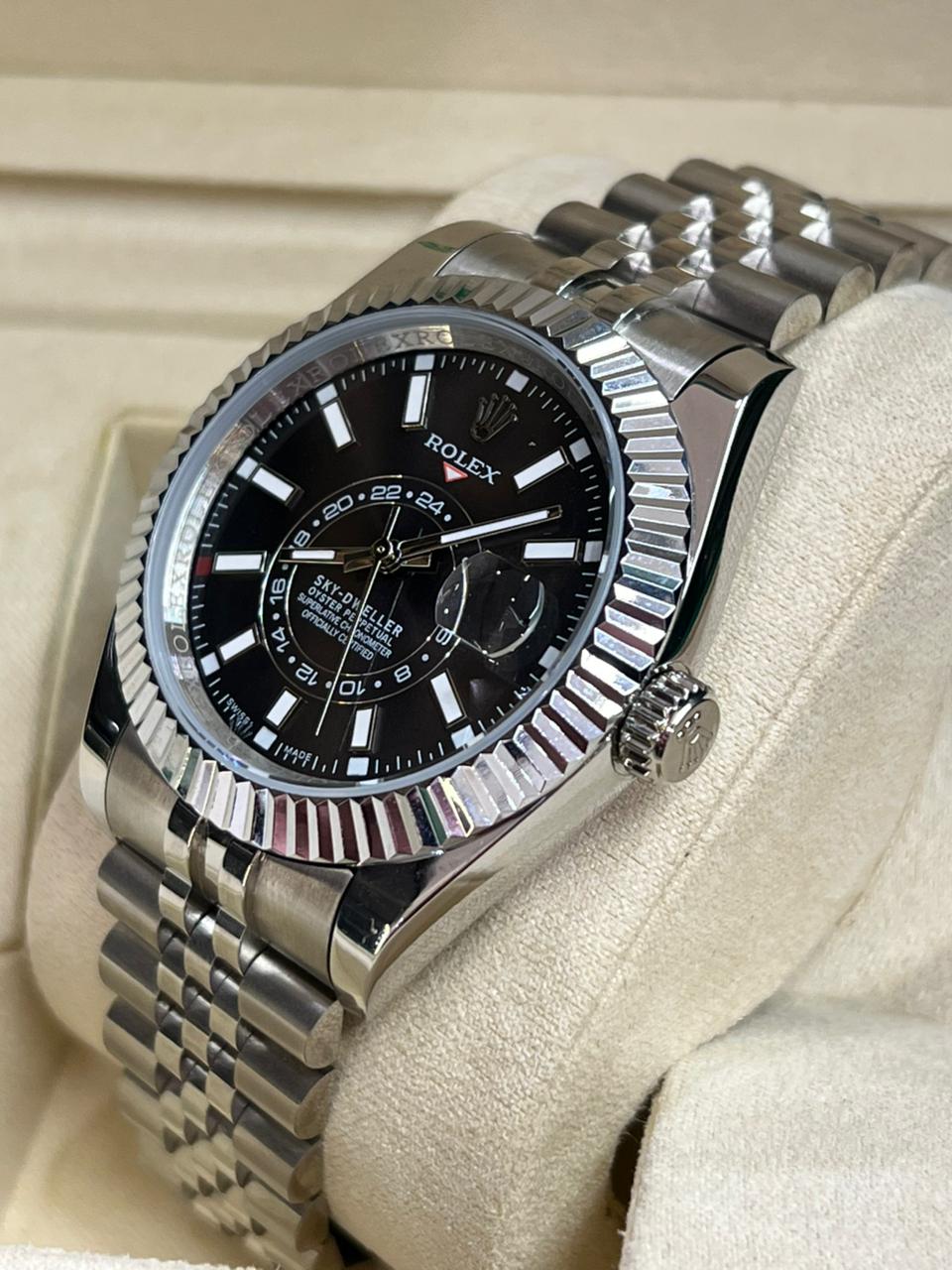 Rolex sky dweller