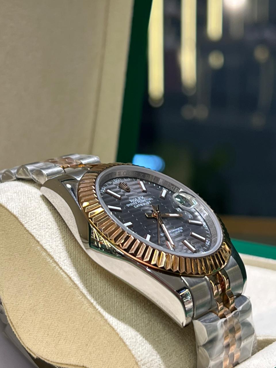 Rolex date just size 41